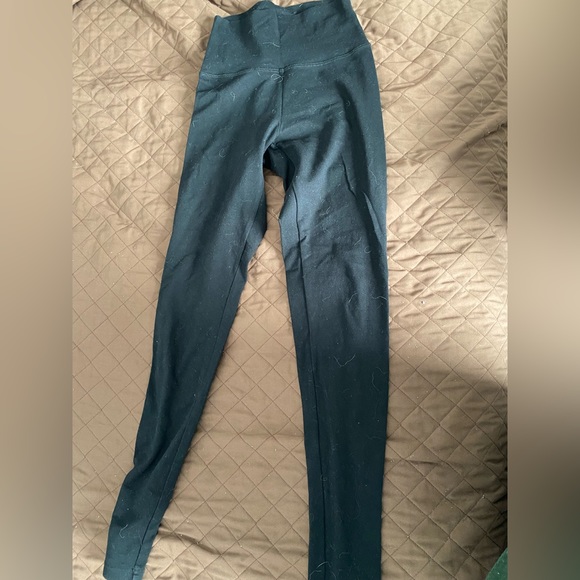 Lululemon reversible leggings - Picture 3 of 3
